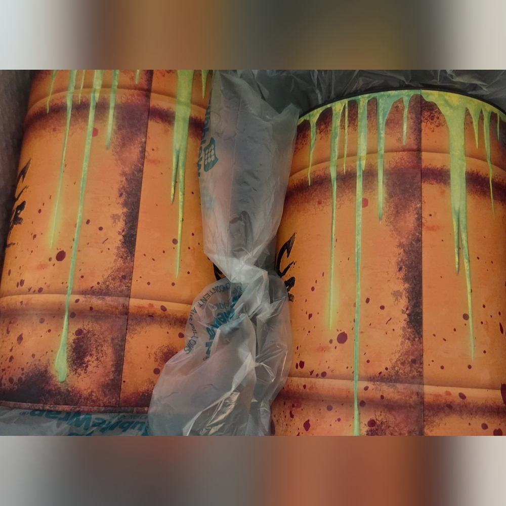 2 Tabletop Trash Cans For Jenkins8526